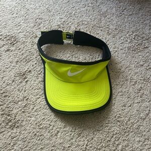 Nike Women’s Visor Hat